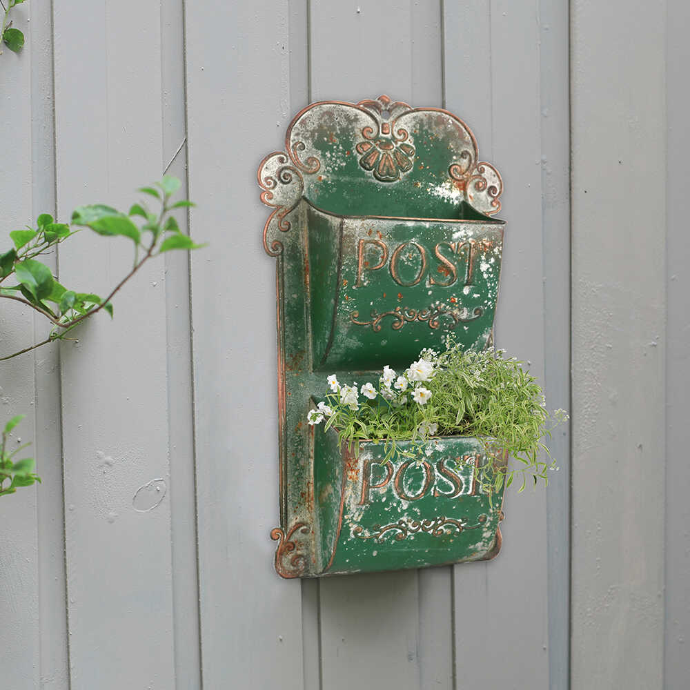 Gardening Tools Basket - Rustic Iron Art Wall Hanging Basket