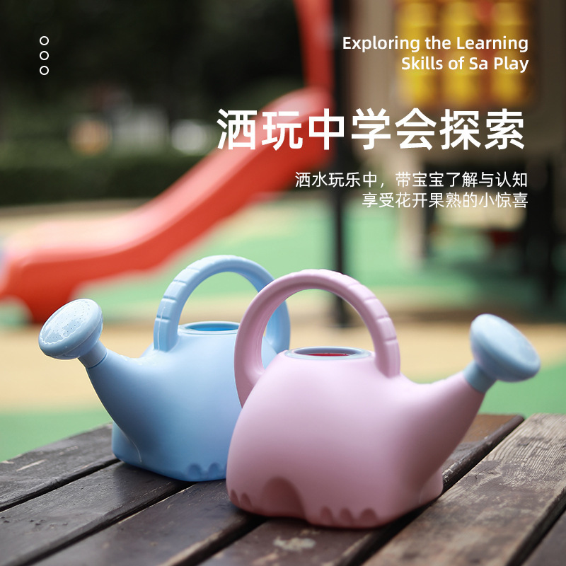 Cartoon Thickened Watering Can - مراجعة Gardening Tools Cartoon وسعره