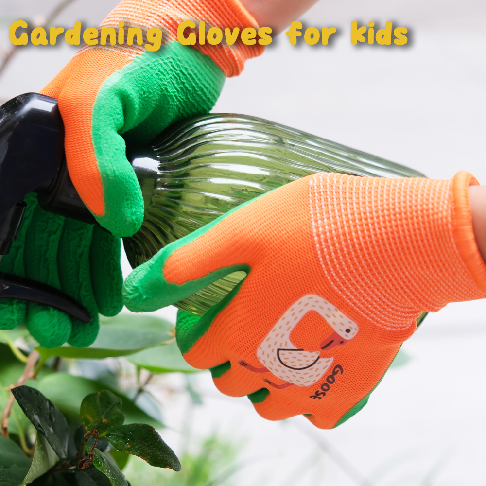 3 Pairs Kids Gardening Gloves  - مراجعة Gardening Tools 5 Year Old وسعره