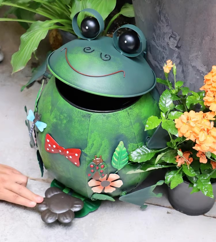 Wrought iron trash can outdoor - مراجعة Gardening Tools Cartoon وسعره