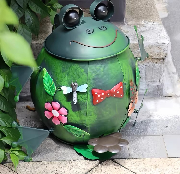 Wrought iron trash can outdoor - مراجعة Gardening Tools Cartoon وسعره