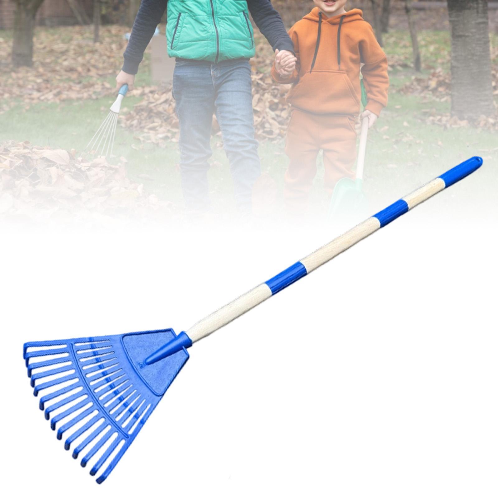 Small Leaf Rake 3 Sections Ste - مراجعة Gardening Tools 5 Year Old وسعره