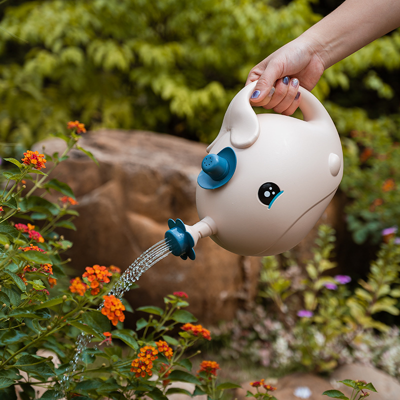 Cute Kids Cartoon Watering Can - مراجعة Gardening Tools Cartoon وسعره